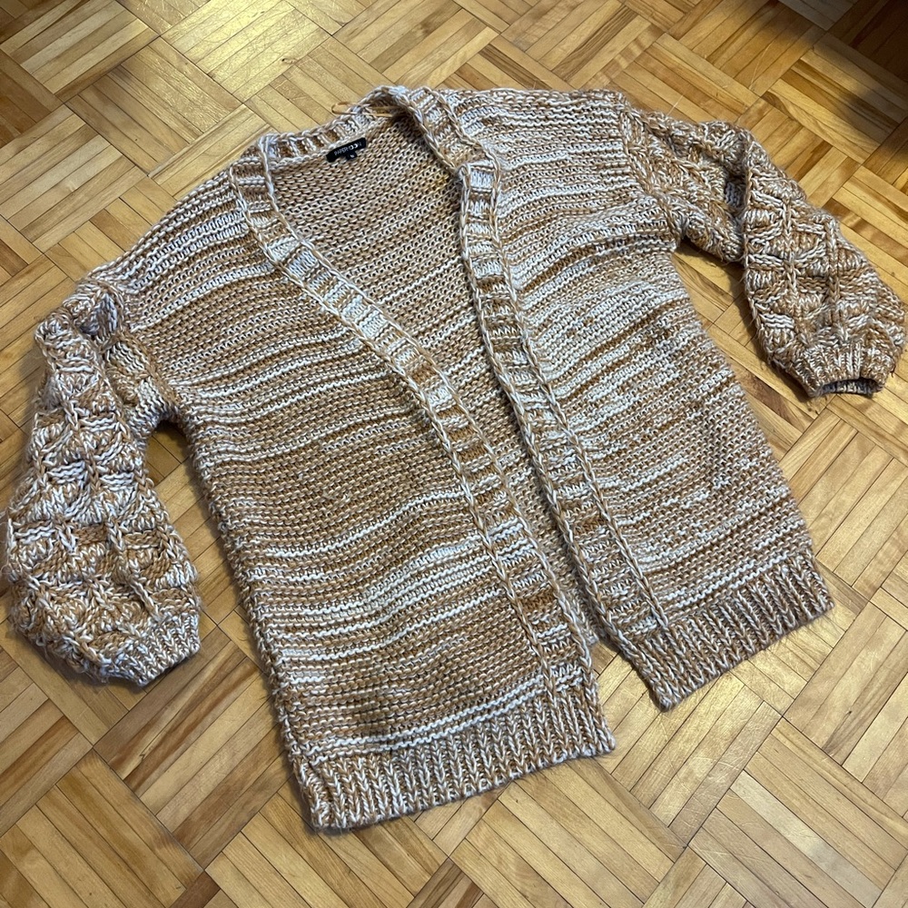 Vintage inspired oversized cardigan w/bubble sleeves MEDIUM